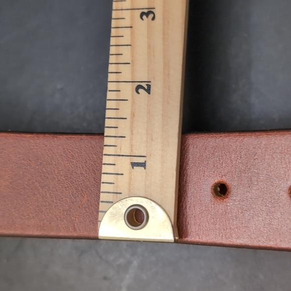 Tommy Hilfiger Men's Wide Brown Leather Belt,Size 110 cm. - Picture 7 of 7